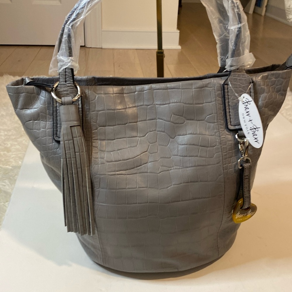 Barr Barr Gray Crocodile Leather Tote NWT